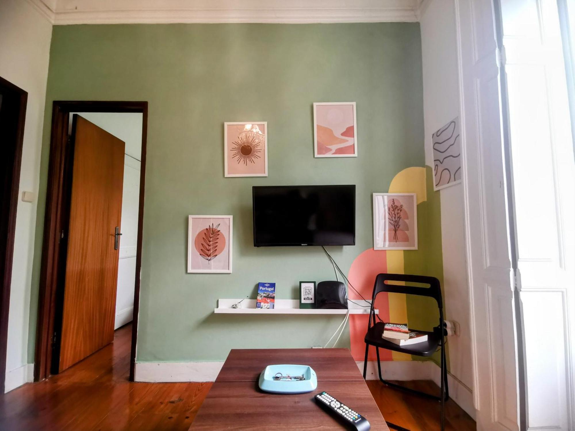 Apartamento Tradicional Portuguese *